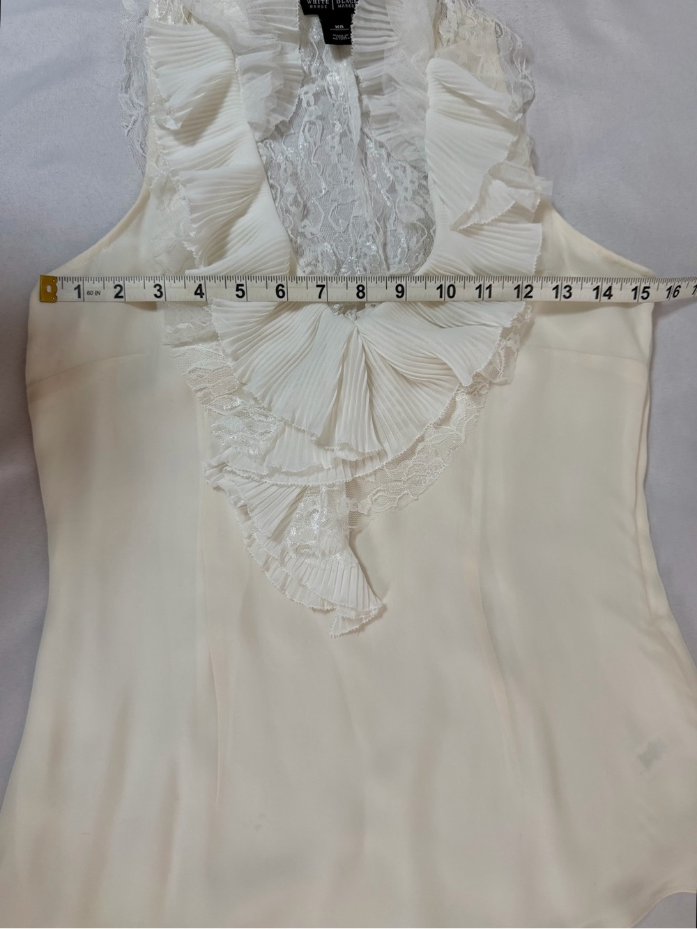 White House Black Market Sleeveless Cream Ruffle-Trim V-Neck Camisole - Picture 5 of 8